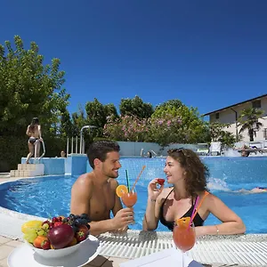 https://hotel-albicocco.emilia-romagnahotels.net